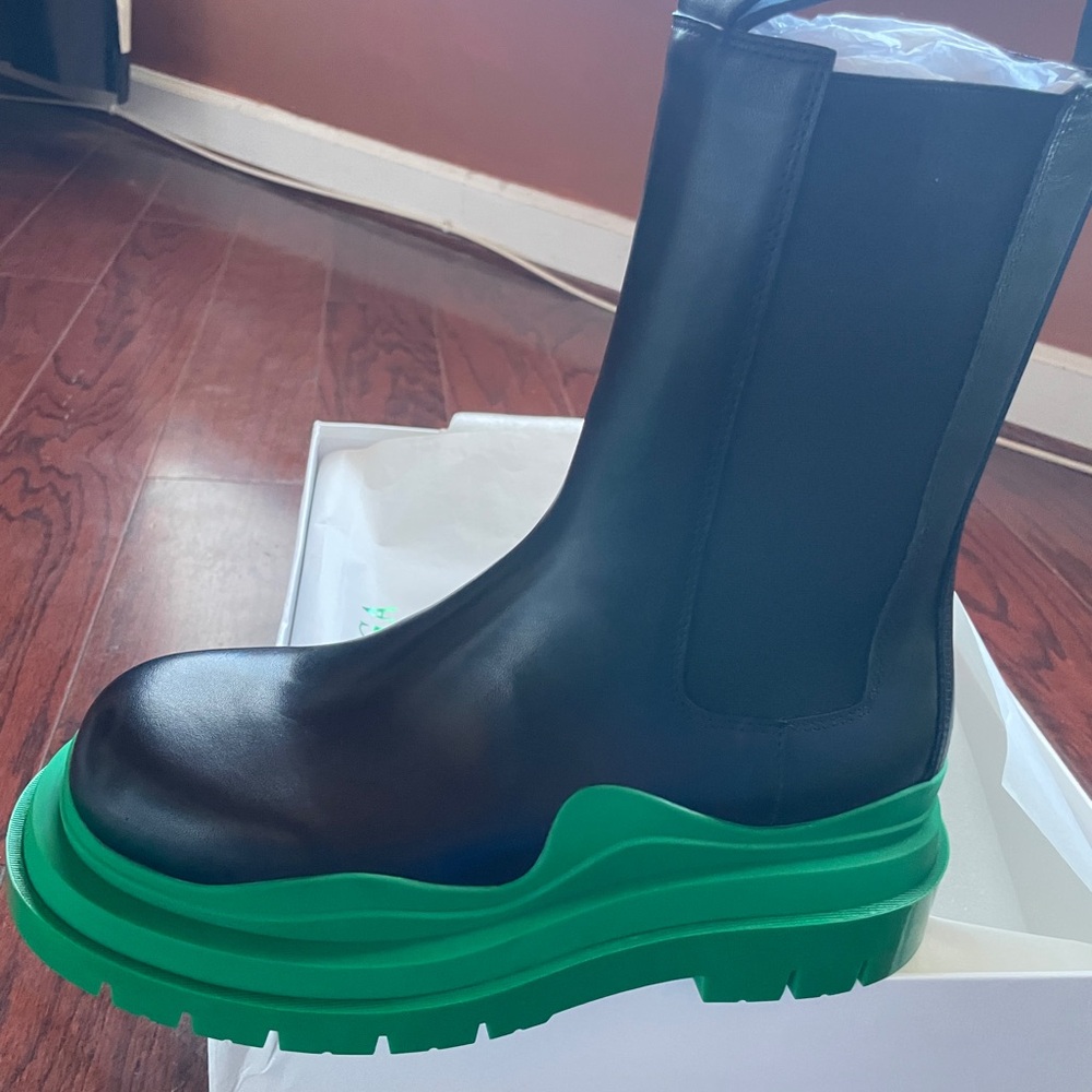 Men’s Bottega veneta  Chelsea boot size 44